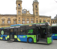 Dbus incorpora cinco h&iacute;bridos de 12 metros para reducir el uso de combustible y las emisiones de CO2 de su flota