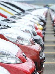Las matriculaciones de vehículos comerciales cierran el año 2014 con un incremento del 33,3%.