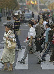 La DGT aclara en un comunicado que ‘nunca ha contemplado sancionar a peatones por excesos de velocidad’