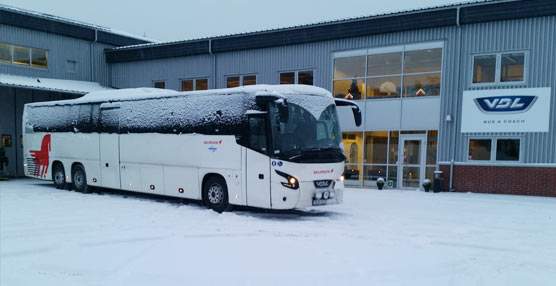 Un VDL Futura FMD2-148 bajo la nieve.