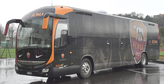 El equipo de fútbol AS Roma cuenta ya con un Iveco Bus Magelys Pro para sus traslados