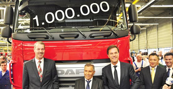 DAF fabrica y entrega su camión un millón, en un acto al que acudió el primer ministro de los Países Bajos