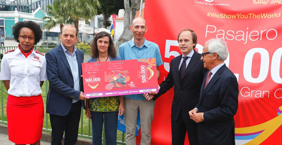 La Guagua Turística de Las Palmas de Gran Canaria celebra su usuario número 500.000 