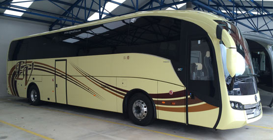 La empresa pontevedresa de transporte de viajeros por carretera Exprés de Vea estrena un Volvo B11R Euro 6