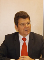 Alejandro Gutiérrez, presidente del CEL.