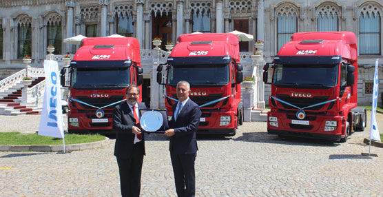 El grupo Mars Logistics adquiere 200 camiones Iveco Stralis Hi-Road fabricados en la planta de Madrid