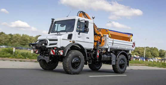 El Unimog U 5023, disponible ya para el servicio p&uacute;blico, gana la Medalla de Plata otorgada por la feria Demopark