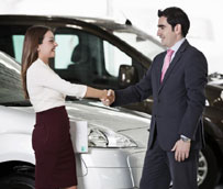 Arval pone en marcha un plan específico de ‘renting’ para los profesionales con vehículos comerciales