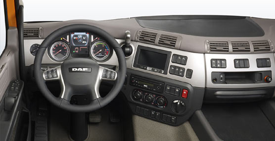 Interior de la cabina de un DAF CF. Foto: DAF