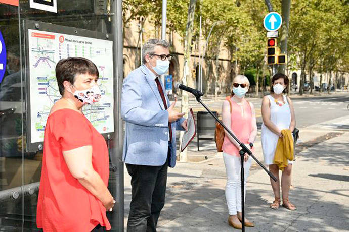 TMB mejora la autonomía de las personas con discapacidad visual