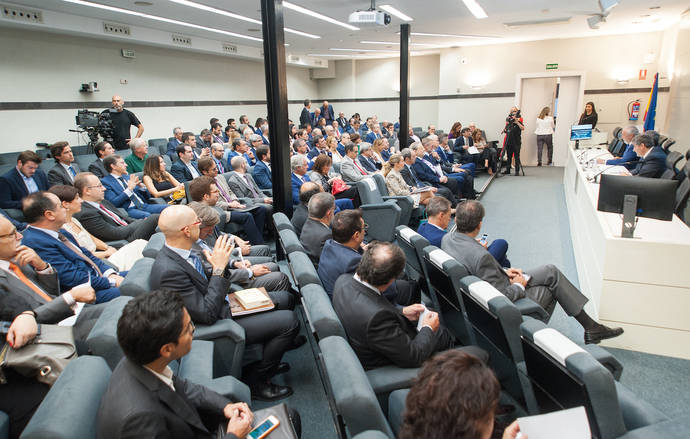 Un momento de la ‘Jornada sobre la repercusión de la liberalización de transporte de viajeros en la industria ferroviaria’.