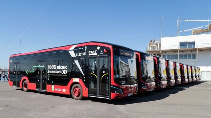 EMT Valencia invierte 30 millones de euros en autobuses eléctricos e híbridos