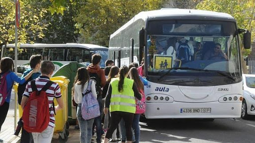 Confebus insiste en que el autocar es seguro para los escolares