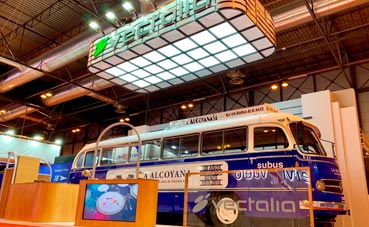 Vectalia participa en Fitur con un stand vintage