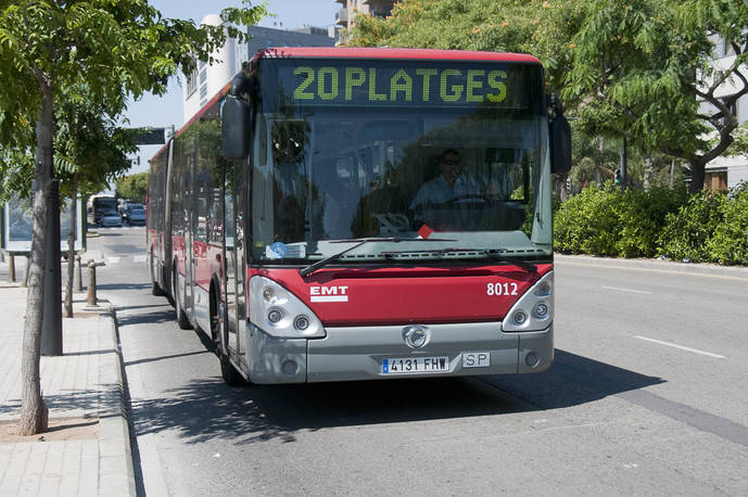 EMT Valencia, 30 años viajando sin barreras 