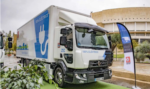Renault Trucks, enchufado con su gama E-Tech
