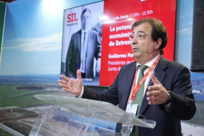 Fernández Vara destaca el potencial logístico de Extremadura