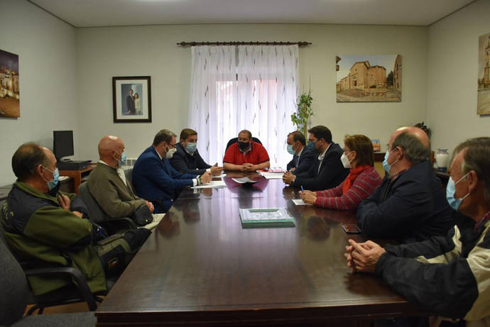 Castilla-La Mancha se sentará en la Mesa del Transporte Rural