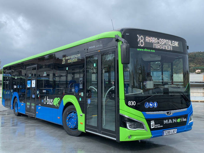 Dbus continúa con la renovación de su flota con 12 híbridos