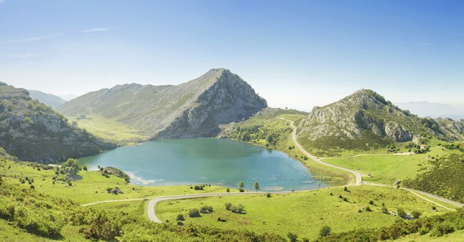 Imagen de los Lagos de Covadonga.