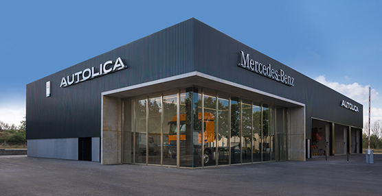 Autolica abre un centro de venta y posventa de buses Mercedes en Terrassa