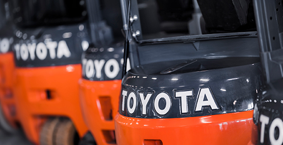 Toyota lidera la intralogística e integra soluciones de automatización