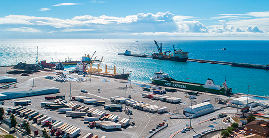 Los transitarios denuncian los desvíos de tráfico a otros puertos europeos
