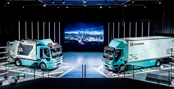 Volvo Trucks entrega a sus clientes los primeros camiones eléctricos