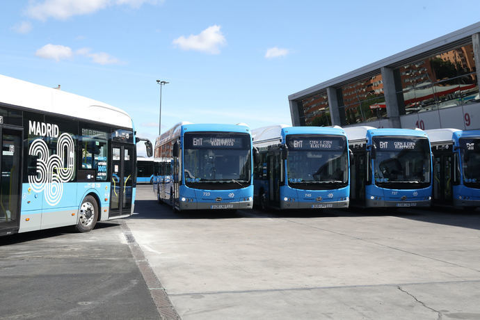 EMT Madrid incrementa ocho líneas por Todos los Santos