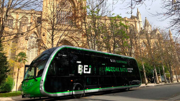 Los primeros autobuses eléctricos Irizar ya han llegado a Génova