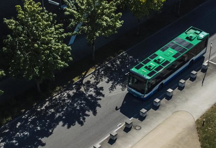 Kits para buses que proporcionan energía solar