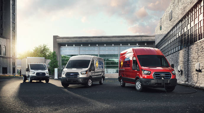 Ford pone de largo su e-Transit, que llegará al mercado en primavera de 2022