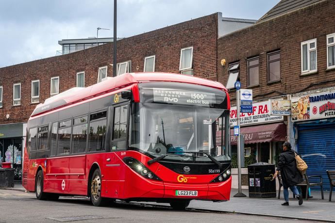 La asociación BYD-Alexander Dennis celebra su autobús eléctrico número 1.500