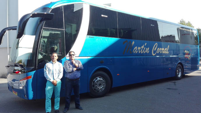 El nuevo autocar adquirido por Autocares Martín Corral.