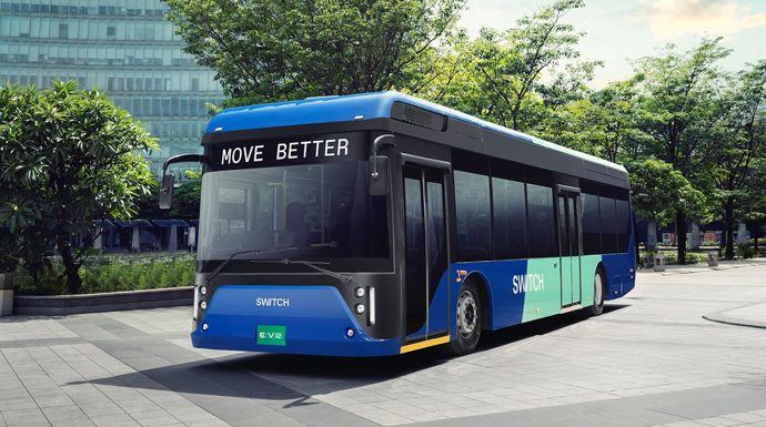 Switch lanza la plataforma de autobús eléctrico EiV 12 para India