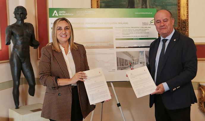 Andalucía firman el protocolo de la nueva estación de autobuses de Antequera