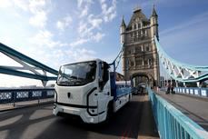 Tevva pone en las calles de Londres sus primeros camiones eléctricos