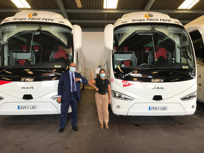 Autobuses Paco Pepe renueva su apuesta por el deporte malagueño