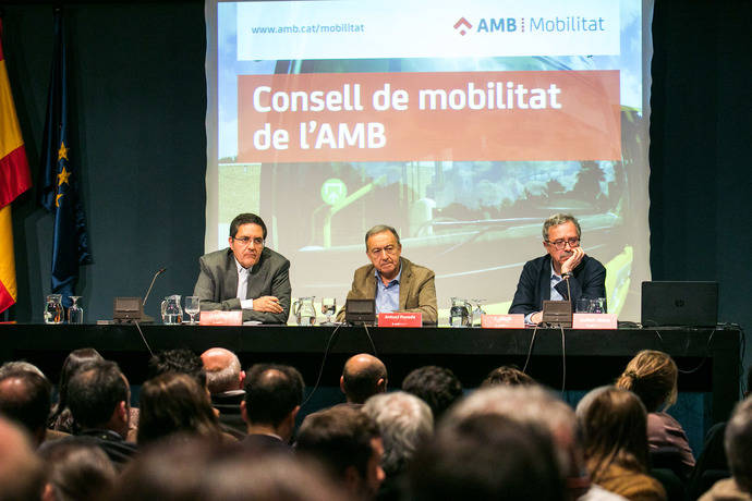 Un momento del II Consejo de Movilidad del Área Metropolitana de Barcelona.