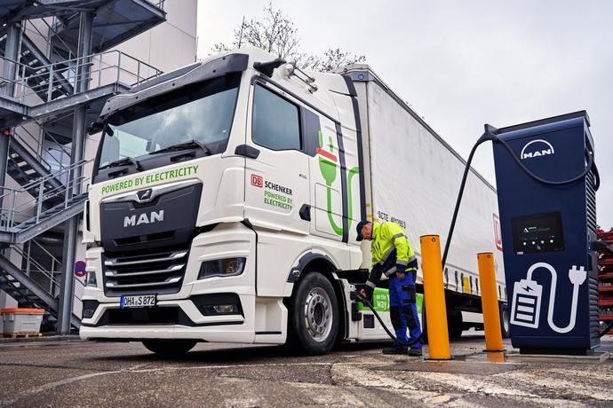 MAN Truck & Bus avanza hacia la logística verde con camiones eléctricos