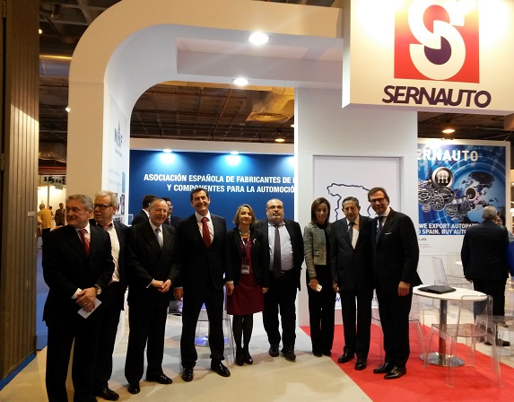 Stand de Sernauto en una importante feria del Sector.