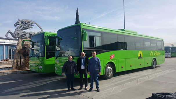 Cocentro entrega dos Iveco a El Gato