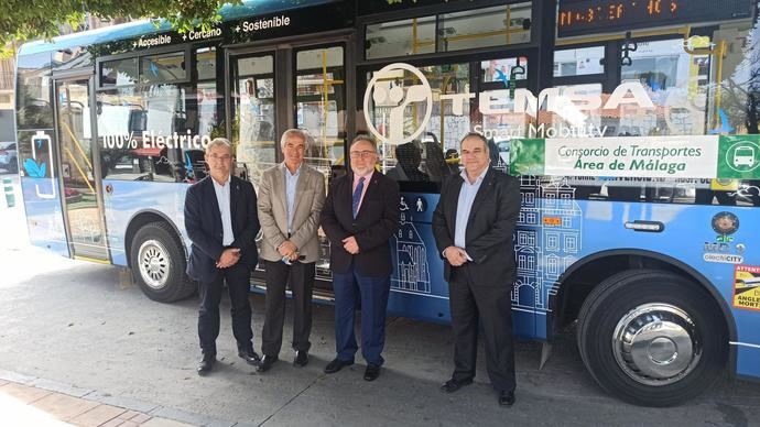 Alhaurín de la Torre estrena el primer interurbano eléctrico de Andalucía