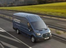 Ford Pro presenta la E-Transit de autonomía extendida a 402 kilómetros
