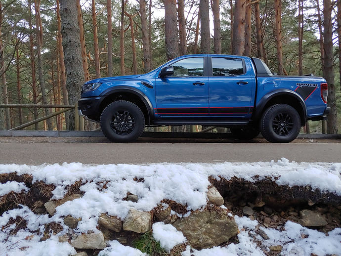 Prueba Ligero: Ford Ranger Raptor no es un pick-up como los demás