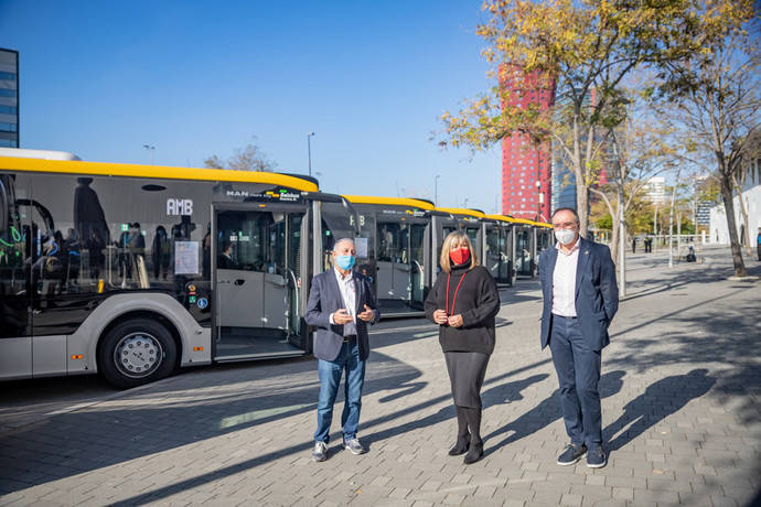 Baixbus presenta sus nuevos 12 híbridos urbanos MAN