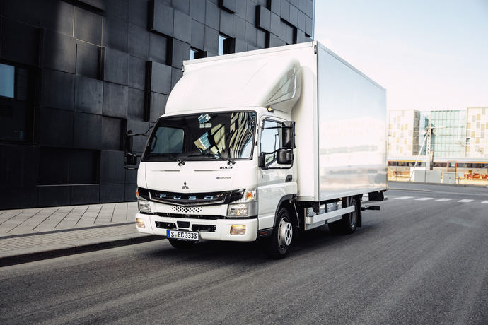 Daimler Truck y FUSO alcanza nuevos hitos de eMobility