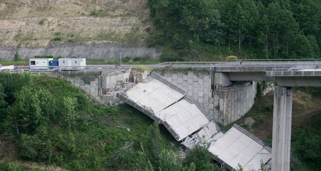 Los derrumbes en el viaducto de la A-6 están lejos de solucionarse