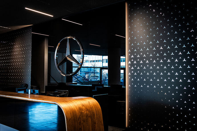 Daimler inicia una nueva era como Mercedes-Benz Group
