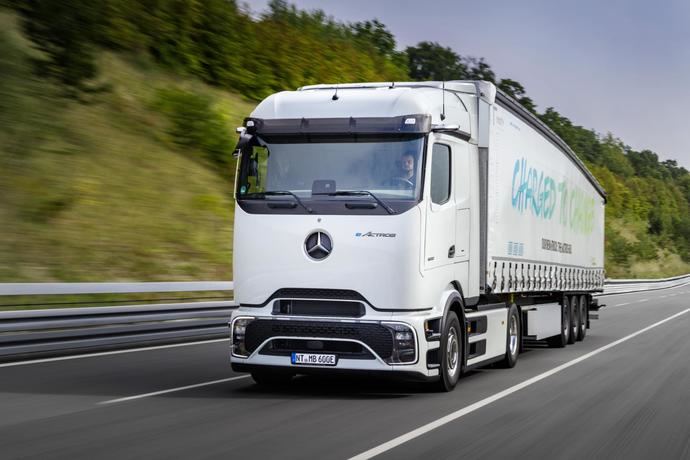 Mercedes-Benz Trucks realizará una su prueba más extensa este verano con el eActros 600